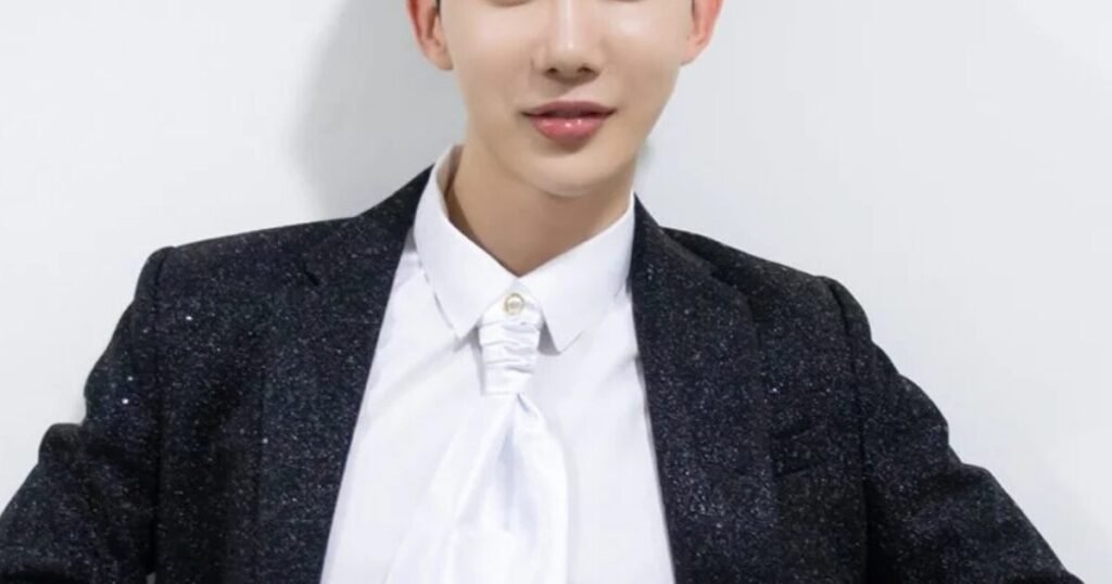 Legendary Boy Group Member Reveals His Family's Struggles