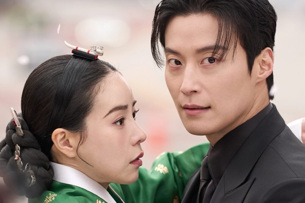 Lim Ji Yeon And Heo Nam Jun Get Into A Flower Fight During Their First Meeting In "My Royal Nemesis"