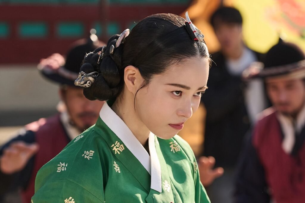 Lim Ji Yeon Is A Joseon Era Villainess Who Is Dropped Into 21st Century Korea In New Drama “My Royal Nemesis” Lim Ji Yeon Is A Joseon Era Villainess Who Is Dropped Into 21st Century Korea In New Drama "My Royal Nemesis"