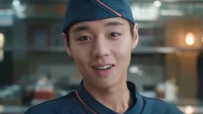 Park Ji Hoon Starts His Cooking Journey in New Trailer for in "The Legend of Kitchen Soldier"