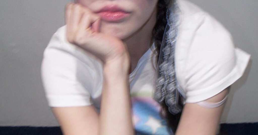 Popular K-Pop Star Features Actress Rumored To Be His Girlfriend In New Music Video Popular K-Pop Star Features Actress Rumored To Be His Girlfriend In New Music Video