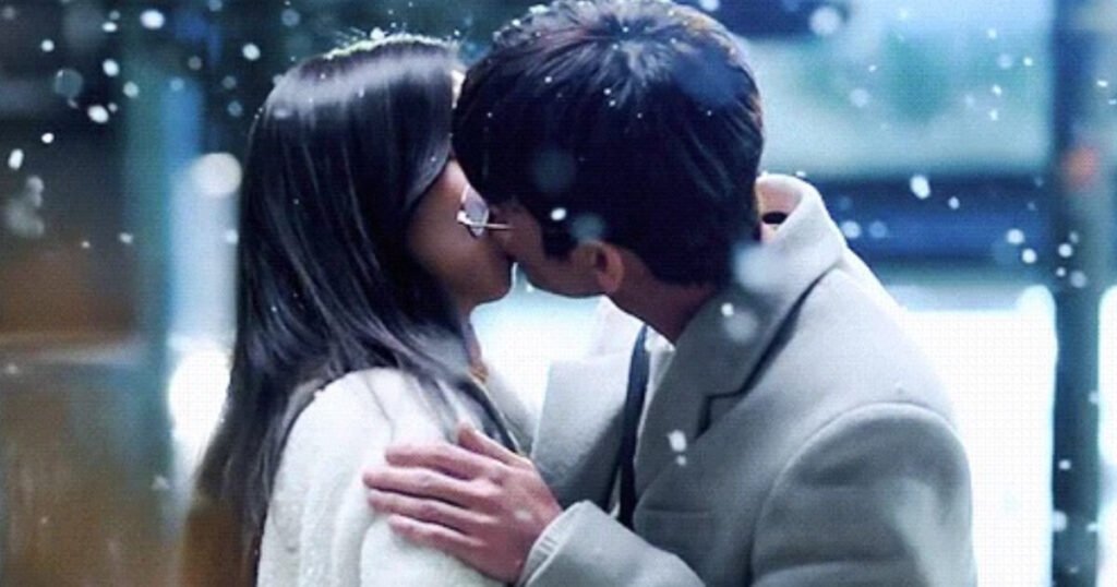 Seo In Guk Had To Wear Makeup On His Burning Red Ears While Kissing BLACKPINK's Jisoo