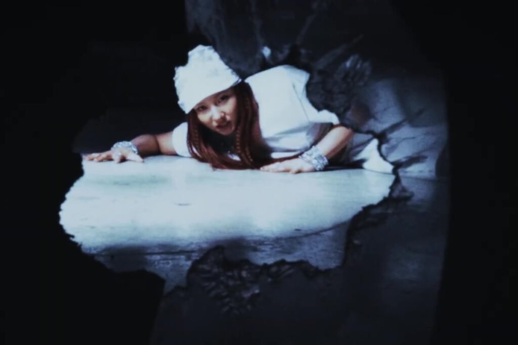 Watch: AOMG's New Girl Crew Keyveatz Introduces Themselves With MV For Pre-Release Single "Key Beats"