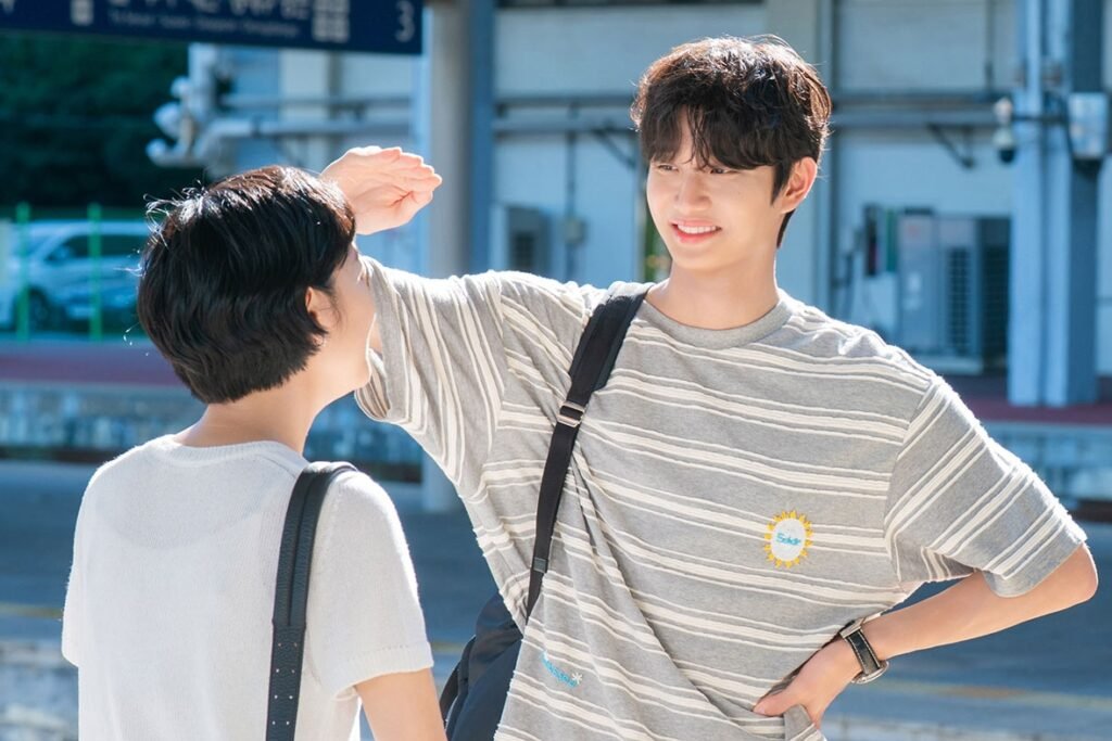 "Yumi's Cells 3" Reveals Adorable Glimpse Of Kim Go Eun And Kim Jae Won's Real-Life Chemistry Behind The Scenes