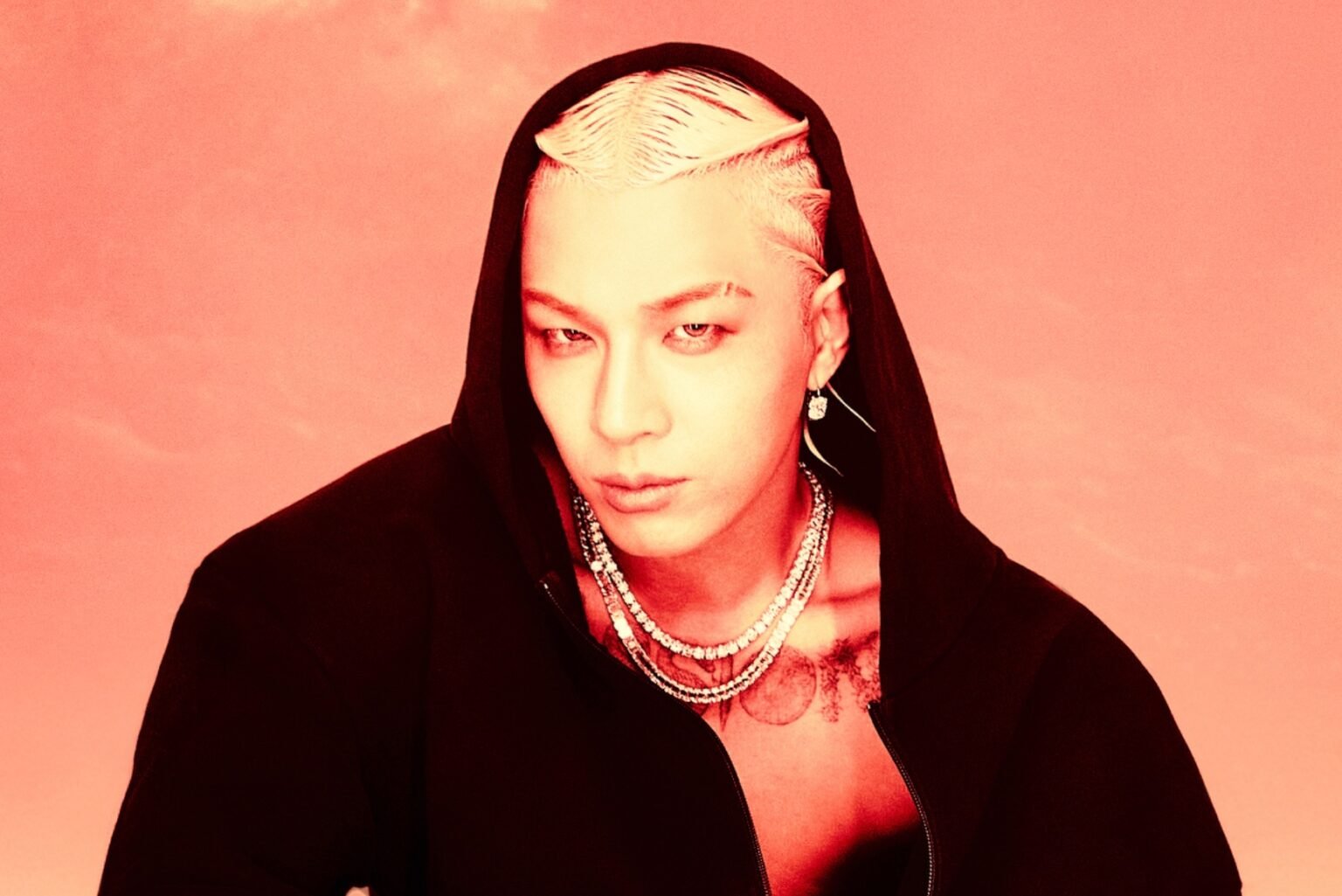 BIGBANG’s Taeyang Triples His 1st-Week Sales Record With “QUINTESSENCE” BIGBANG's Taeyang Triples His 1st-Week Sales Record With "QUINTESSENCE"