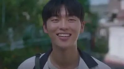 Choi Hyun Wook and Jung Chae Yeon Offered Starring Roles in “Green Light” Choi Hyun Wook and Jung Chae Yeon Offered Starring Roles in "Green Light"