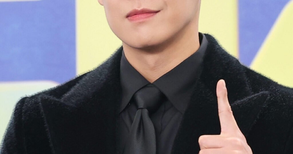 Famous K-Pop Idol Shocks With Severe Financial Hardship Experience Famous K-Pop Idol Shocks With Severe Financial Hardship Experience