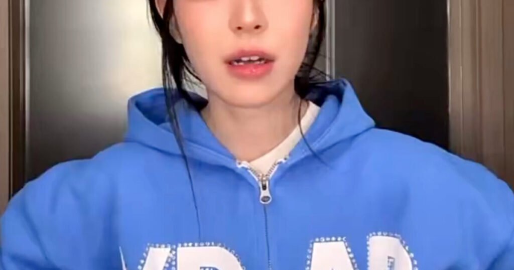 Female Idol Suddenly Runs Off Live Broadcast To Avoid Political Controversy Female Idol Suddenly Runs Off Live Broadcast To Avoid Political Controversy