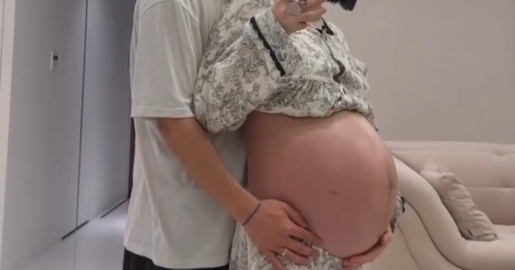 Girl Group Idol Shocks With Her Condition Right After Giving Birth Girl Group Idol Shocks With Her Condition Right After Giving Birth