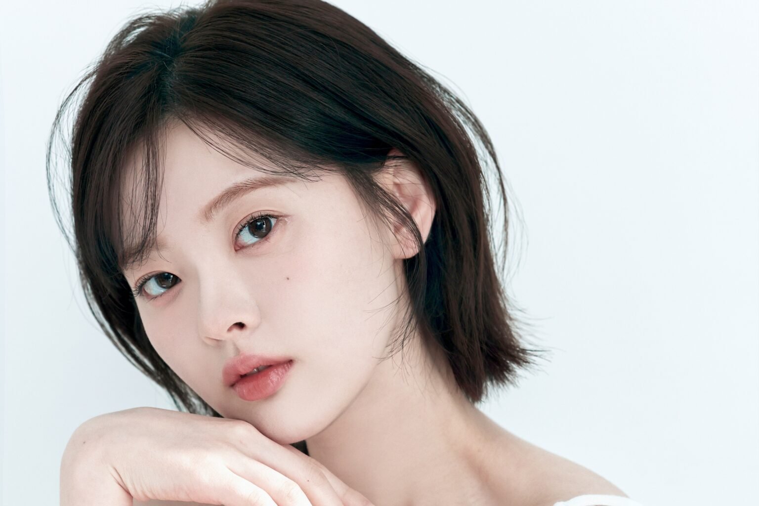 Han Soo Ah To Make Special Appearance As Kim Min Seok's Girlfriend In "My Royal Nemesis"