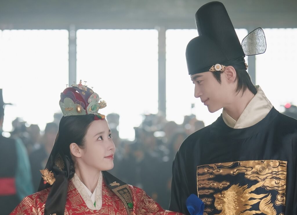 IU And Byeon Woo Seok Don Traditional Wear For Their Wedding Ceremony In "Perfect Crown"
