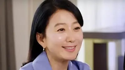 Kim Hee Ae Accepts Lead Role in "Gold Digger"