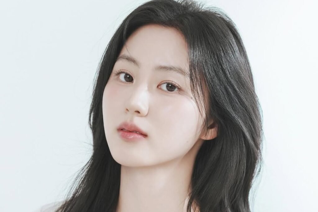 Kwon Eunbin Parts Ways With Cube Entertainment