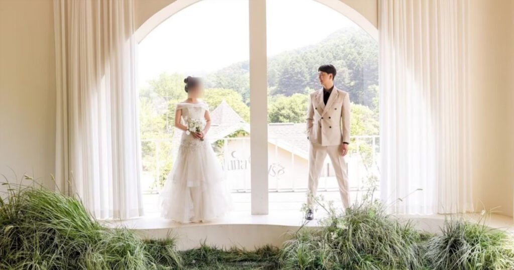 Lee Dong Wook Married A Non-Celebrity 6 Years Younger Than Him