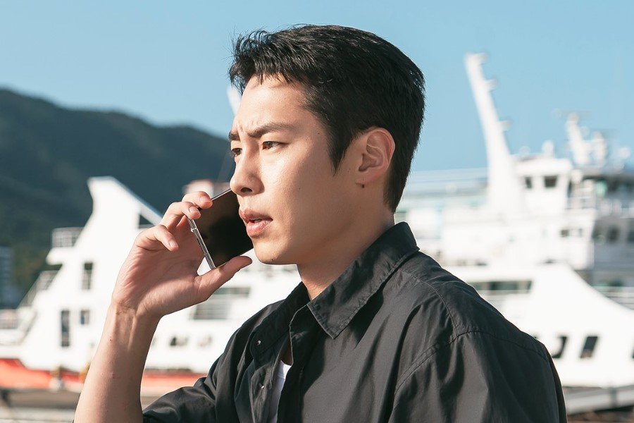 Lee Jae Wook Is A Doctor Sent To An Island No One Wants To Visit In New Drama “Doctor On The Edge”