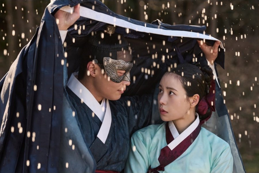 "My Royal Nemesis" To Reveal The Heartbreaking Story Of Lim Ji Yeon And Heo Nam Jun's Past Lives