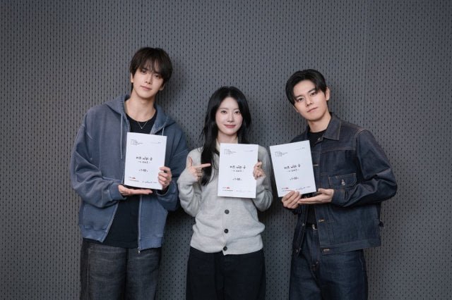 [New Drama] "Love and Wifi in The Palace"
(2026/05/09)