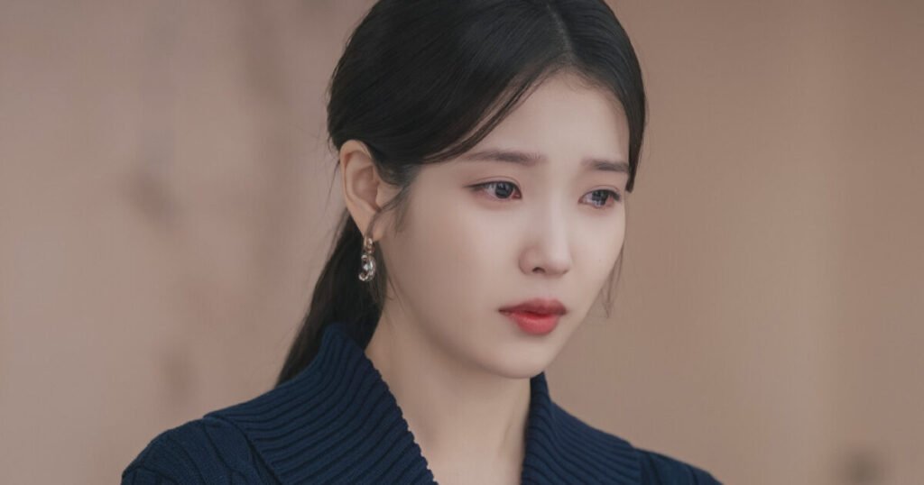 “Perfect Crown” Scriptwriter Finally Breaks Silence—Only To Fuel Fiercer Demands For The K-Drama To Be Taken Down Completely “Perfect Crown” Scriptwriter Finally Breaks Silence—Only To Fuel Fiercer Demands For The K-Drama To Be Taken Down Completely
