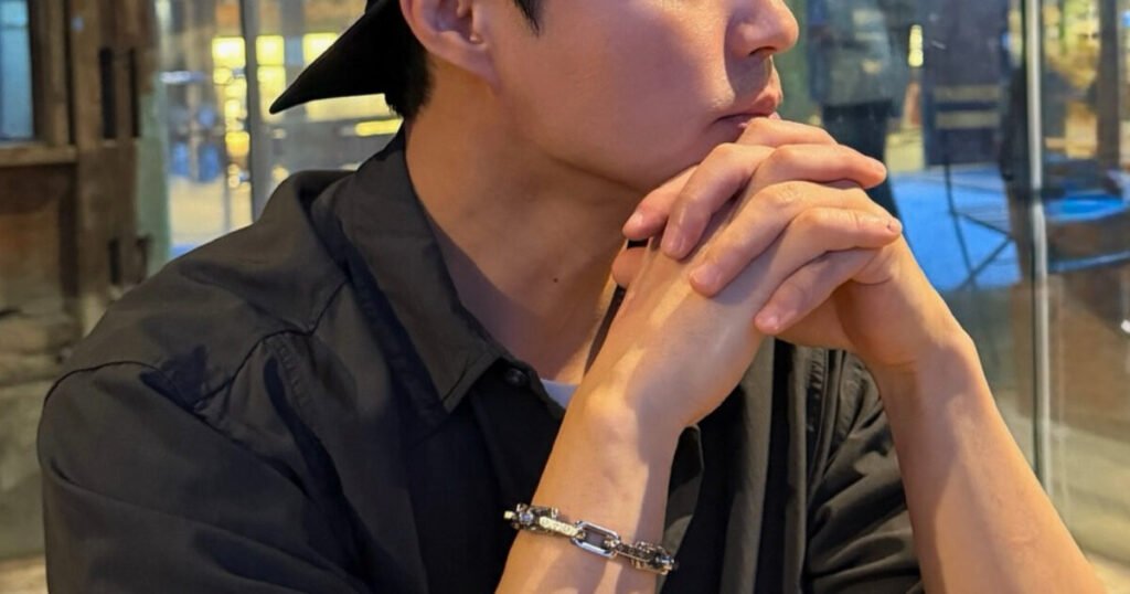 Popular K-Drama Actor Reveals He Debuted Out Of Spite Toward His Celebrity Ex-Girlfriend