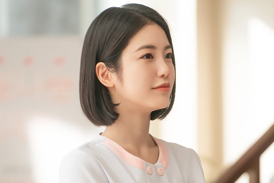 Shin Ye Eun Transforms Into A Caring Nurse With A Hidden Secret In “Doctor On The Edge” Shin Ye Eun Transforms Into A Caring Nurse With A Hidden Secret In “Doctor On The Edge”
