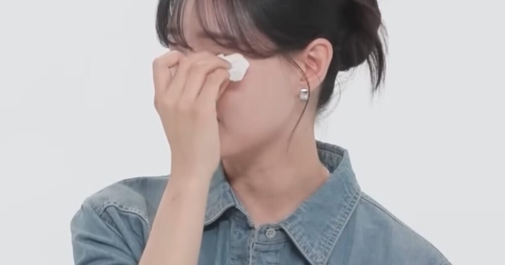 Song Jieun Breaks Down Over The Most Hateful Comment She Got About Her And Disabled Husband