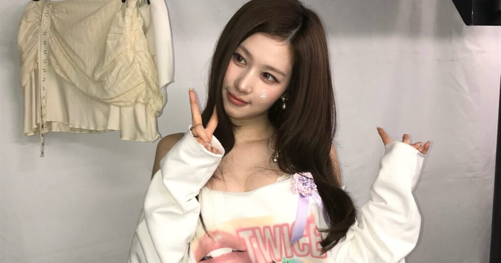 TWICE's Sana Impresses With Her Cute Yet Sexy Look