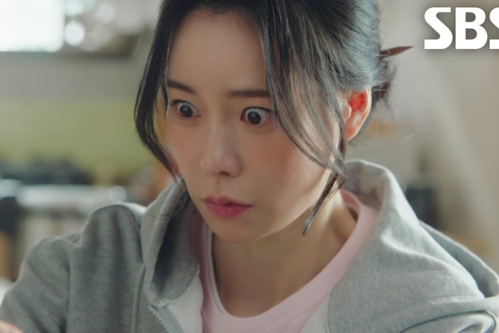 Watch: Lim Ji Yeon Gets Emotional About Korean History After Traveling Through Time In "My Royal Nemesis" Preview