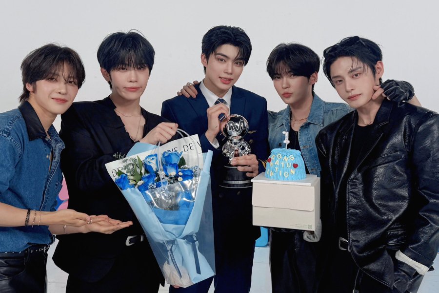 Watch: ZEROBASEONE Takes 2nd Win For "TOP 5" On "M Countdown"; Performances By LE SSERAFIM, AND2BLE, And More