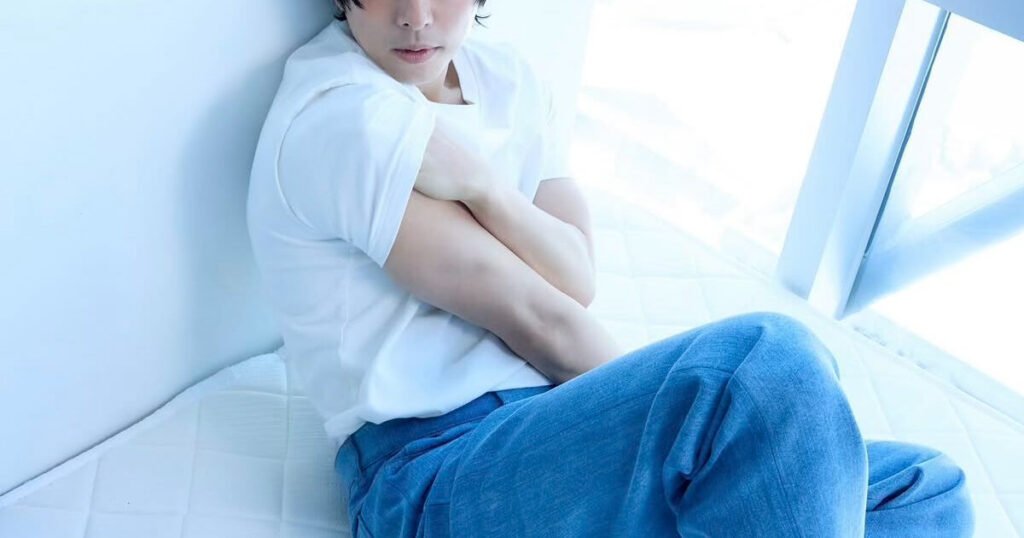 Popular Actor Allegedly Tries Looking Young Despite His Age, Triggers Backlash Popular Actor Allegedly Tries Looking Young Despite His Age, Triggers Backlash