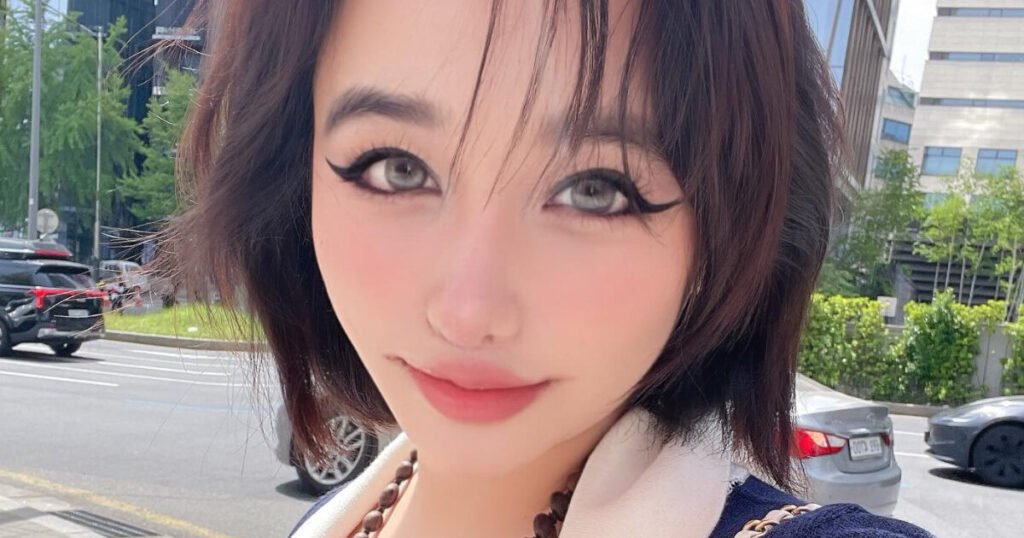 2NE1’s Park Bom And Agency Part Ways After 8 Years 2NE1’s Park Bom And Agency Part Ways After 8 Years