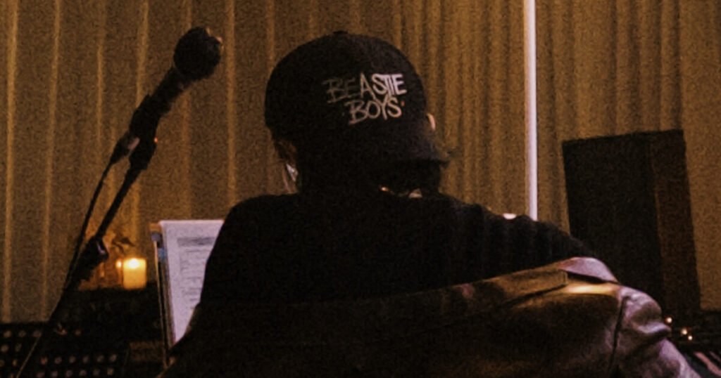 Beloved Singer Backs Off New Fandom Name After Unexpected Beef With Sunbae's Fans