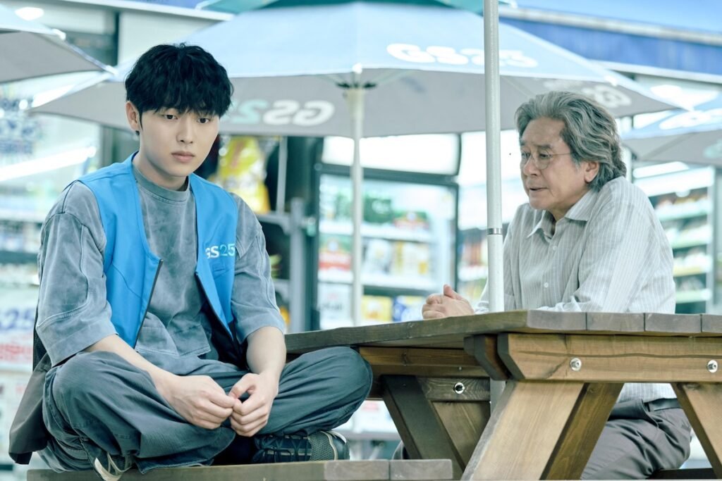 Choi Min Sik And Choi Hyun Wook Navigate A Dangerous Web Of Desires In New Drama “Notes From The Last Row” Choi Min Sik And Choi Hyun Wook Navigate A Dangerous Web Of Desires In New Drama “Notes From The Last Row”