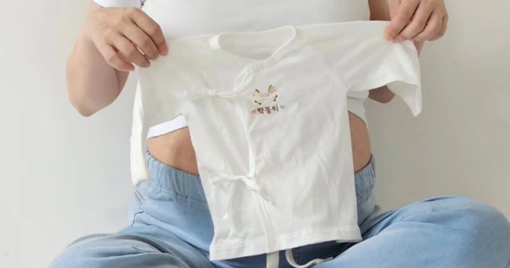 Comedian Accused Of “Birth Tourism” Again—Reveals Where She Will Actually Give Birth This Time