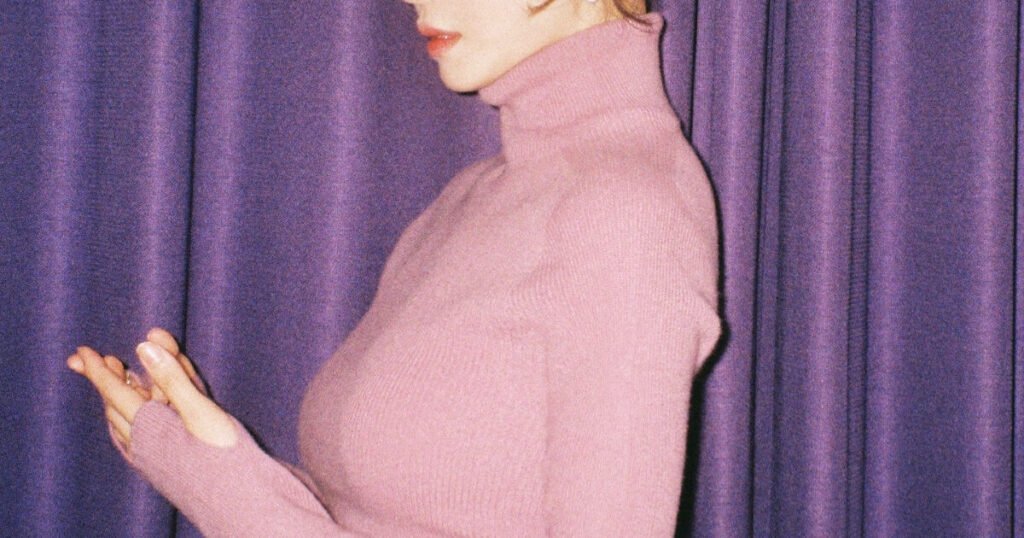 Female Idol Shocks With Emergency Room Experience Due To Her Stage Outfit Female Idol Shocks With Emergency Room Experience Due To Her Stage Outfit