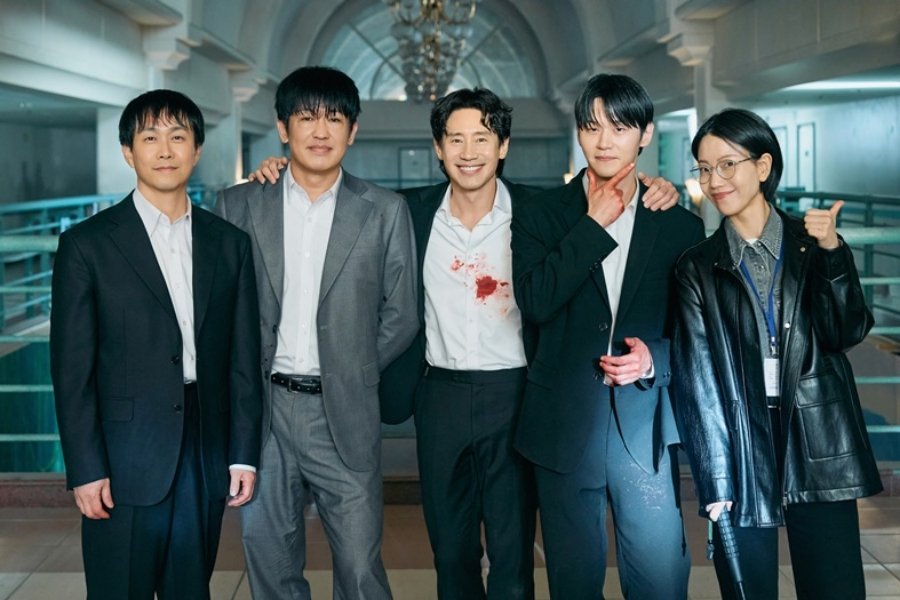 "Fifties Professionals" Stars Say Goodbye And Pick Their Favorite Scenes From The Drama