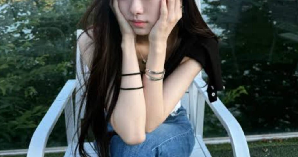 Former HYBE Idol To Debut Under New Label, Sparks Backlash Former HYBE Idol To Debut Under New Label, Sparks Backlash