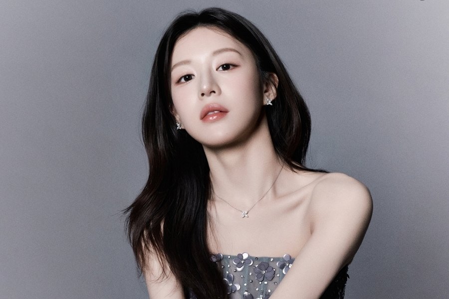 Go Youn Jung Talks About Her Wins at ASEA 2026, Recent Projects, And More