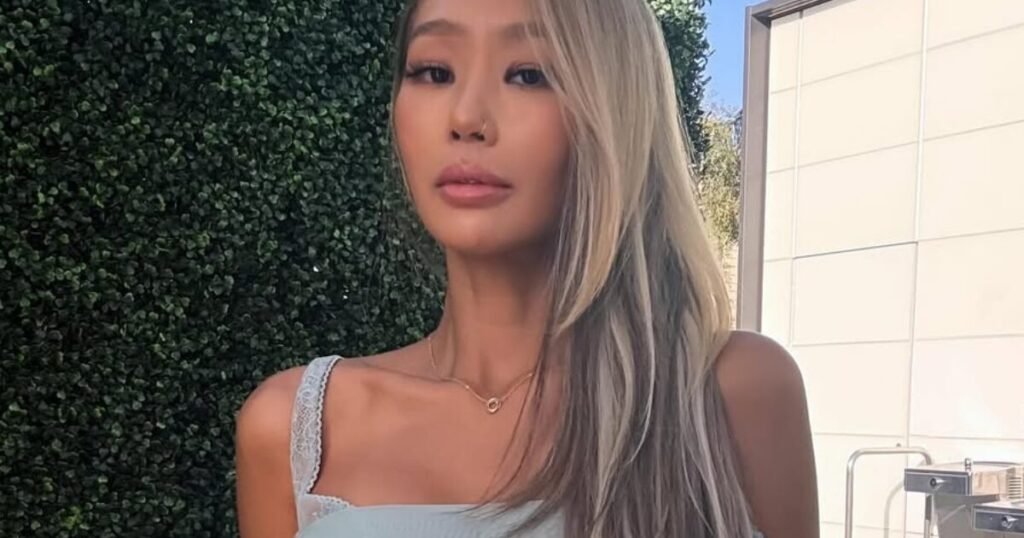 Hyolyn Hospitalized For 10 Days After Sudden Medical Emergency Hyolyn Hospitalized For 10 Days After Sudden Medical Emergency