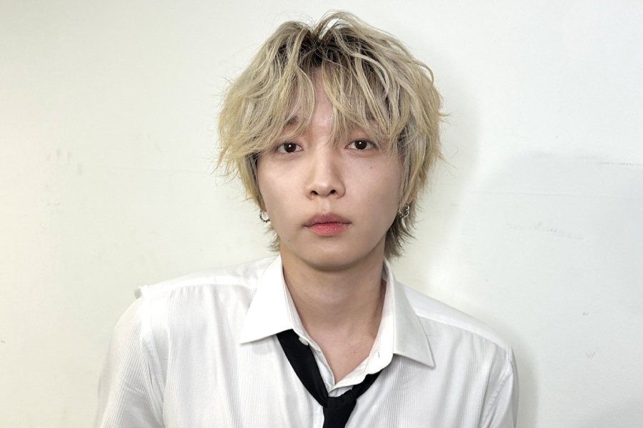Jeong Sewoon Announces Military Enlistment Date