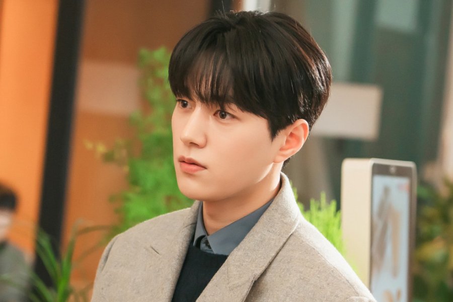 Kim Myung Soo Dishes On His “Love In Sync” Character, Cast Chemistry, And More