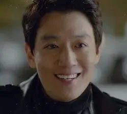Kim Rae Won Accepts Lead Role in “Full Count” Kim Rae Won Accepts Lead Role in "Full Count"
