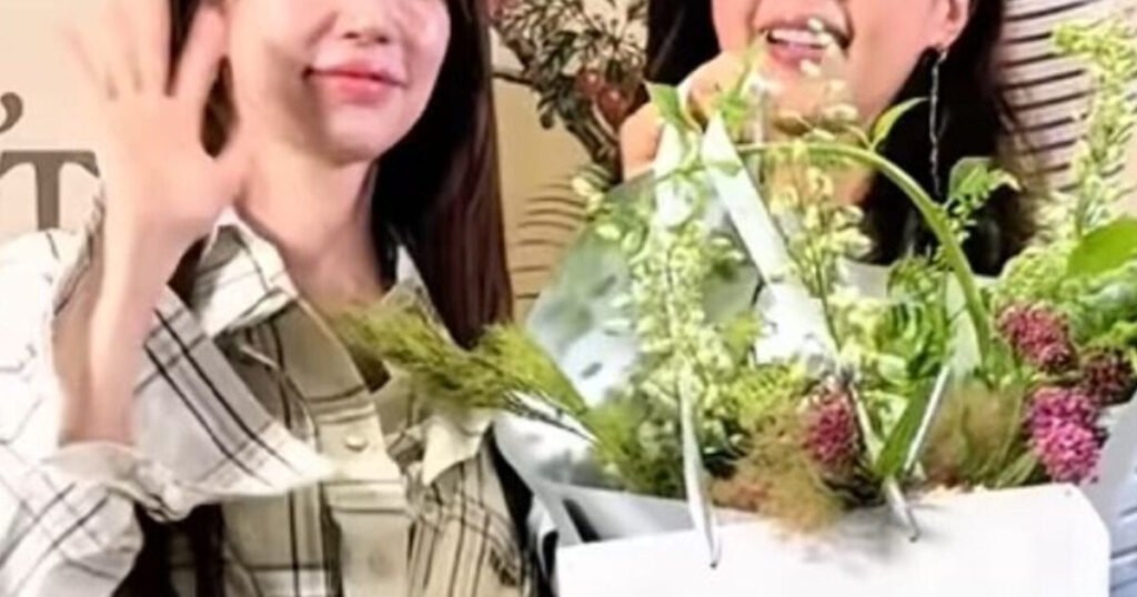 Legendary K-Drama Actresses Reunite For The First Time In 19 Years With Unchanged Visuals Legendary K-Drama Actresses Reunite For The First Time In 19 Years With Unchanged Visuals
