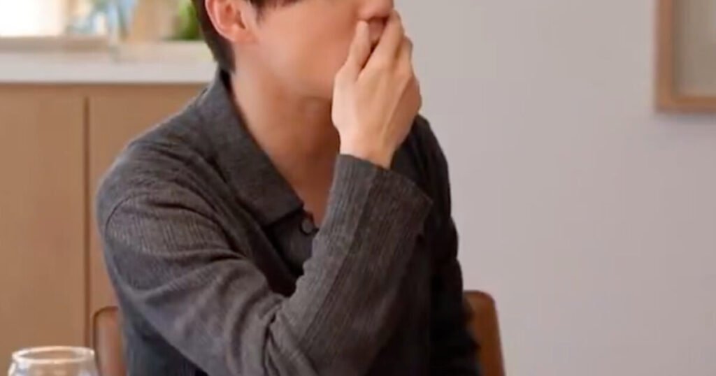 “On The Lips?”— Legendary Idol Exposes Another Horrifying Sasaeng Experience
