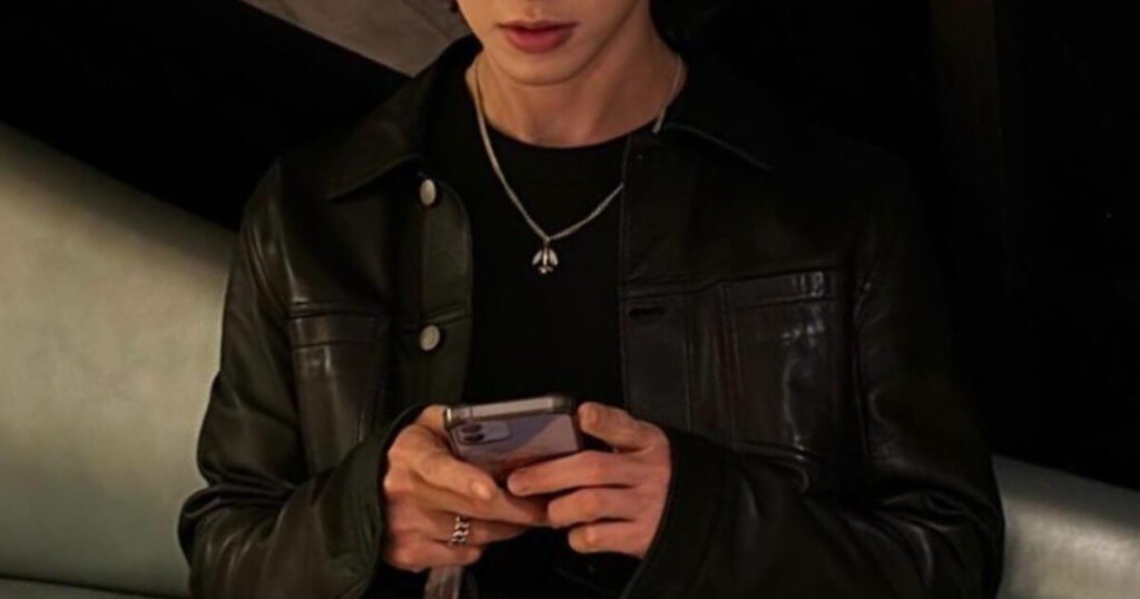 Rising Actor Viciously Dubbed “Far-Right Nugu” After Instagram Update