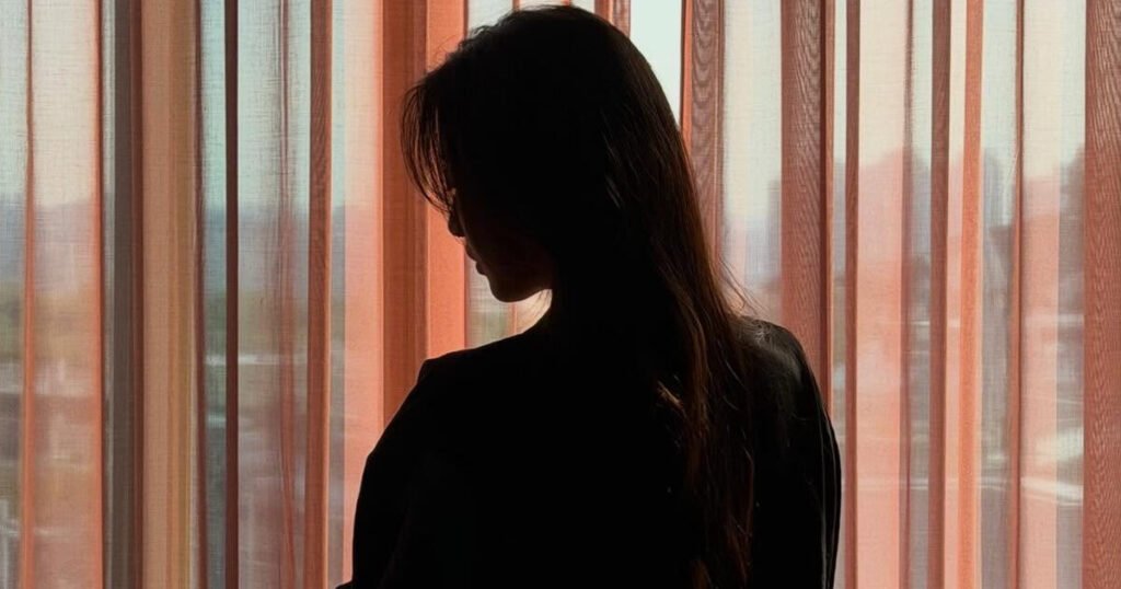 Singer's Unfiltered Reaction To Top Actress Has Fans Saying He’s Completely Gone