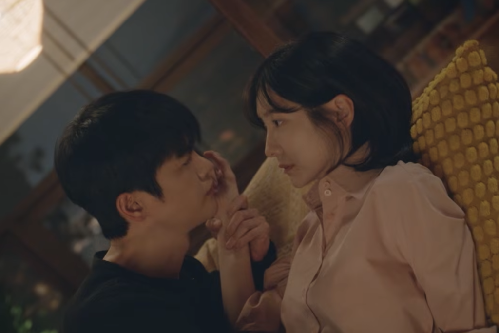Watch: Seo In Guk And Park Ji Hyun Find Romance At Work In “See You At Work Tomorrow!” Highlight Teaser Watch: Seo In Guk And Park Ji Hyun Find Romance At Work In "See You At Work Tomorrow!" Highlight Teaser