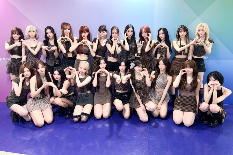 Watch: tripleS Takes 1st Win For "Baby Flower" On "Show Champion"; Performances By FIFTY FIFTY, IDID, And More