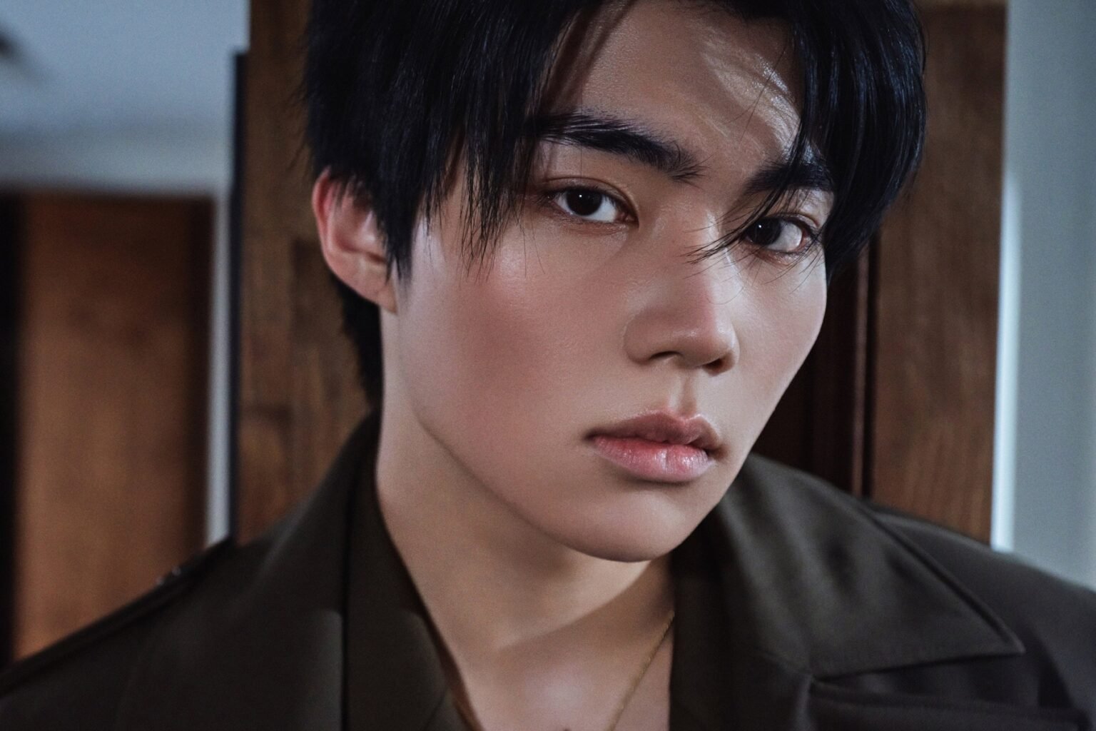 ZEROBASEONE's Park Gun Wook Apologizes For Polaroid Lottery Controversy