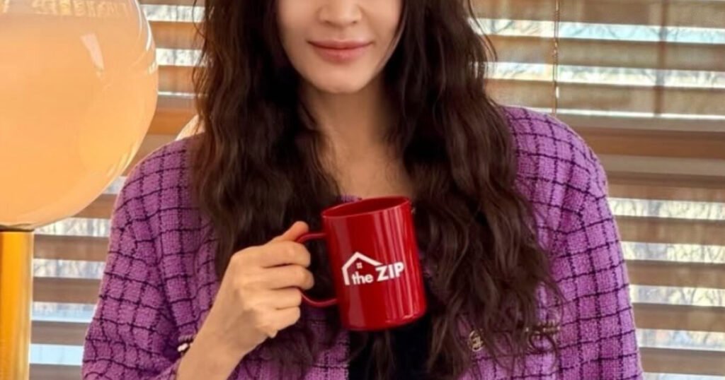56-Year-Old Actress Leaves Netizens Stunned With Unaging Visuals