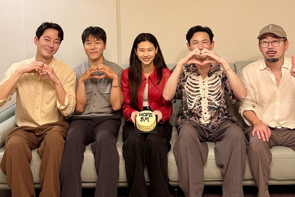 “HOPE” Surpasses 3 Million Moviegoers After Topping Box Office For 10 Days Straight "HOPE" Surpasses 3 Million Moviegoers After Topping Box Office For 10 Days Straight